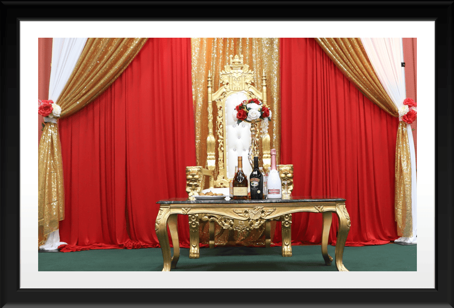 ONE GOLDEN CHAIR, TABLE & BACKDROP PACKAGE
